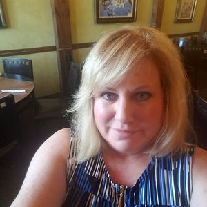 Meet your Posher, Angie